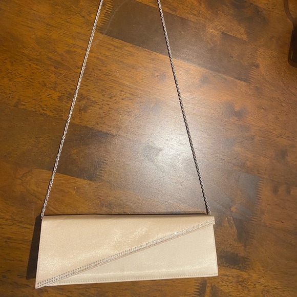 VINTAGE BOX SHAPED CHAIN CLUTCH - Picture 3 of 4